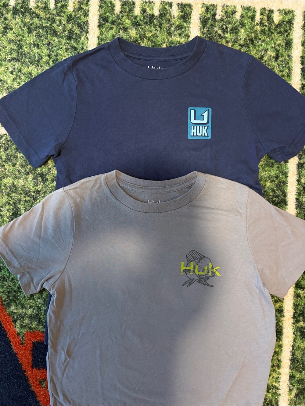 Huk Navy & Gray Short Sleeve Fishing Shirts (2-Pack)